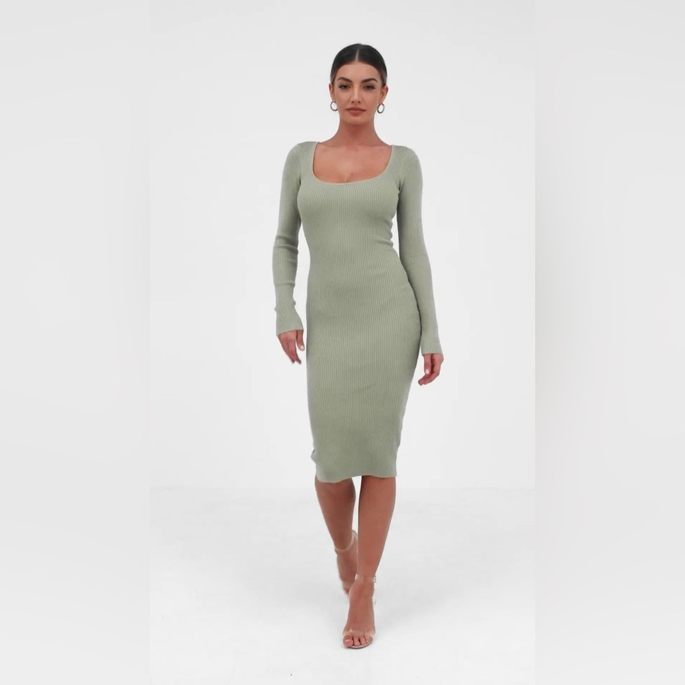 🔴SOLD🔴NWT - Sage Long Sleeve Bodycon Dress
